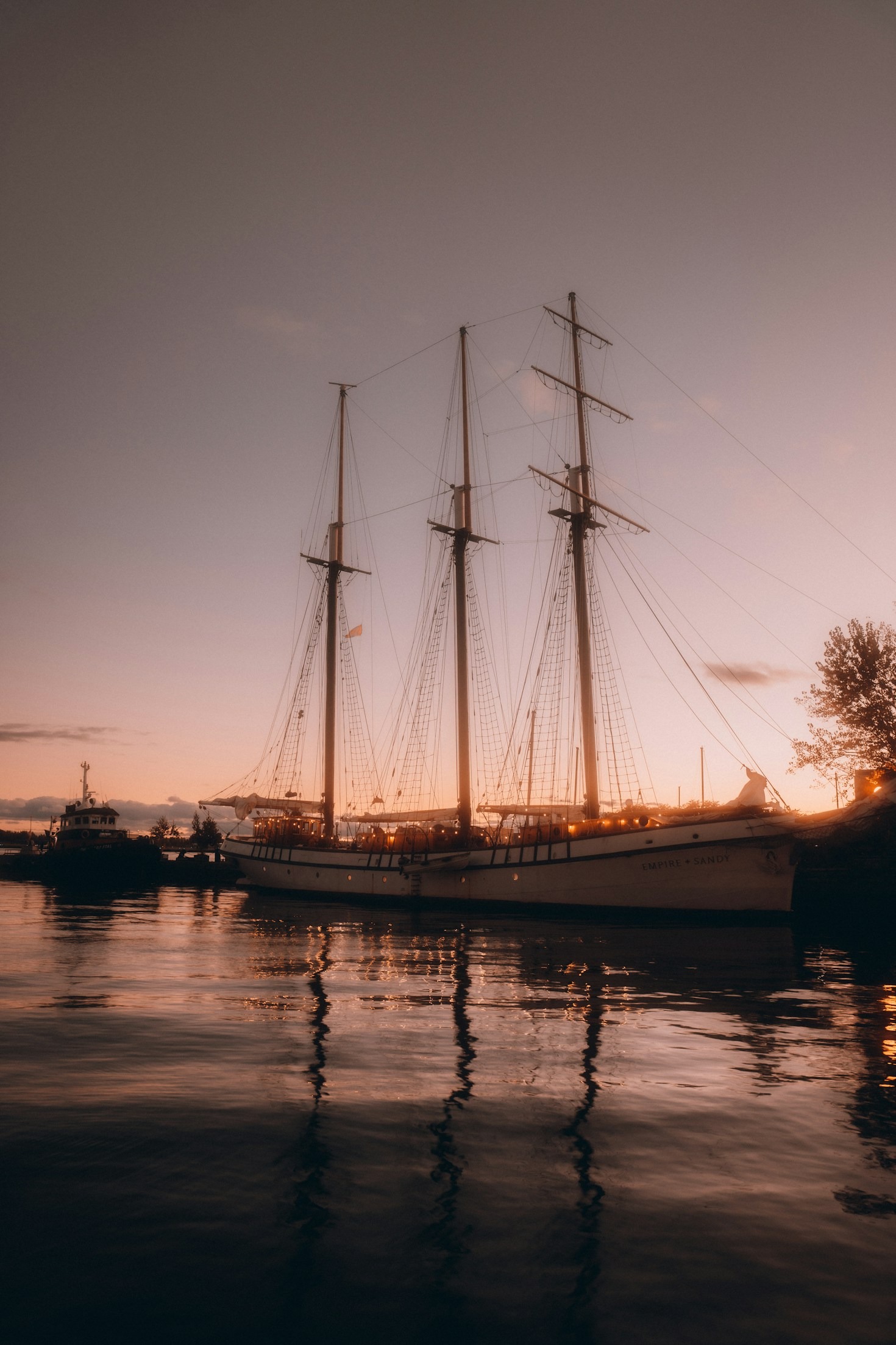 Exploring the Historical Shipwrecks of Lake Michigan